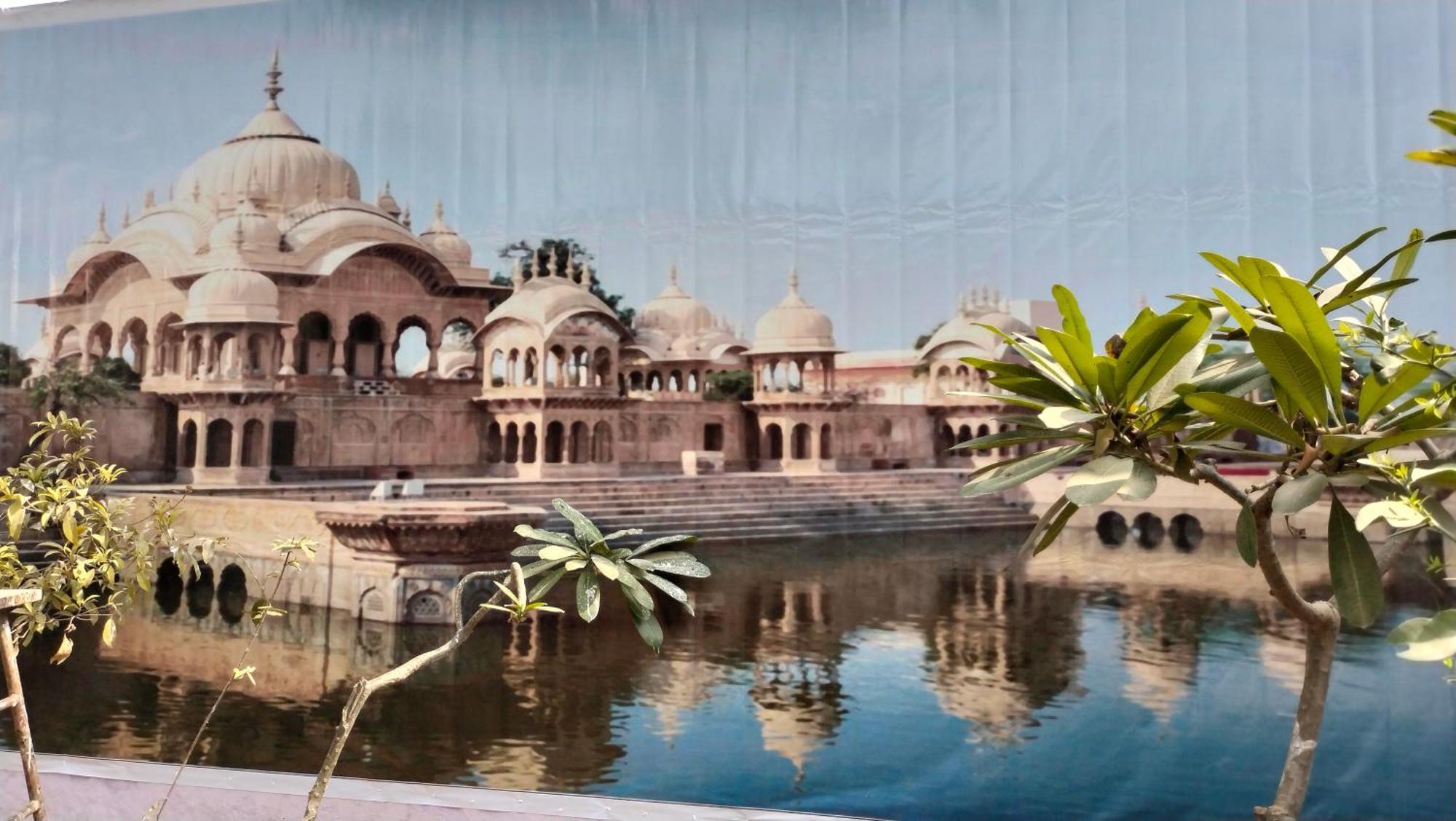 Maa Gayatri Dham Hotel Vrindávan Kültér fotó